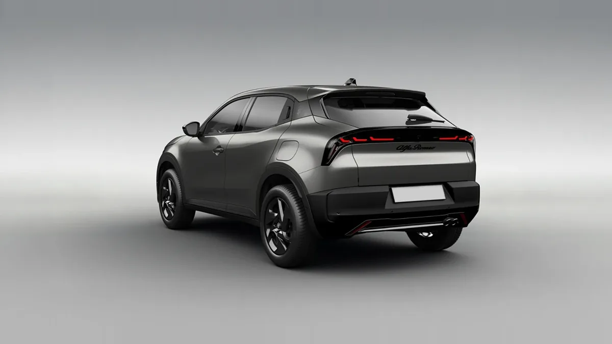 Alfa Romeo Junior Ibrida nuevo en renting — Trasera