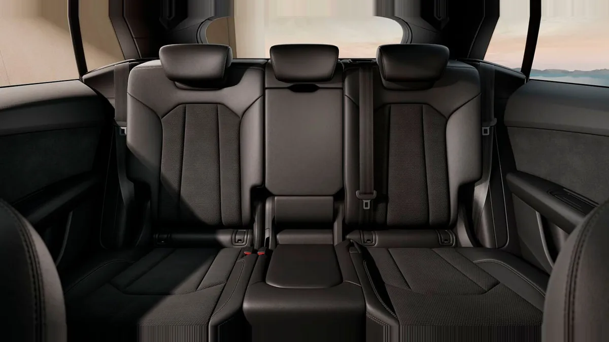 Audi Q8 SUV S line 45 TDI Quattro Tiptronic de ocasión en renting — vista 6