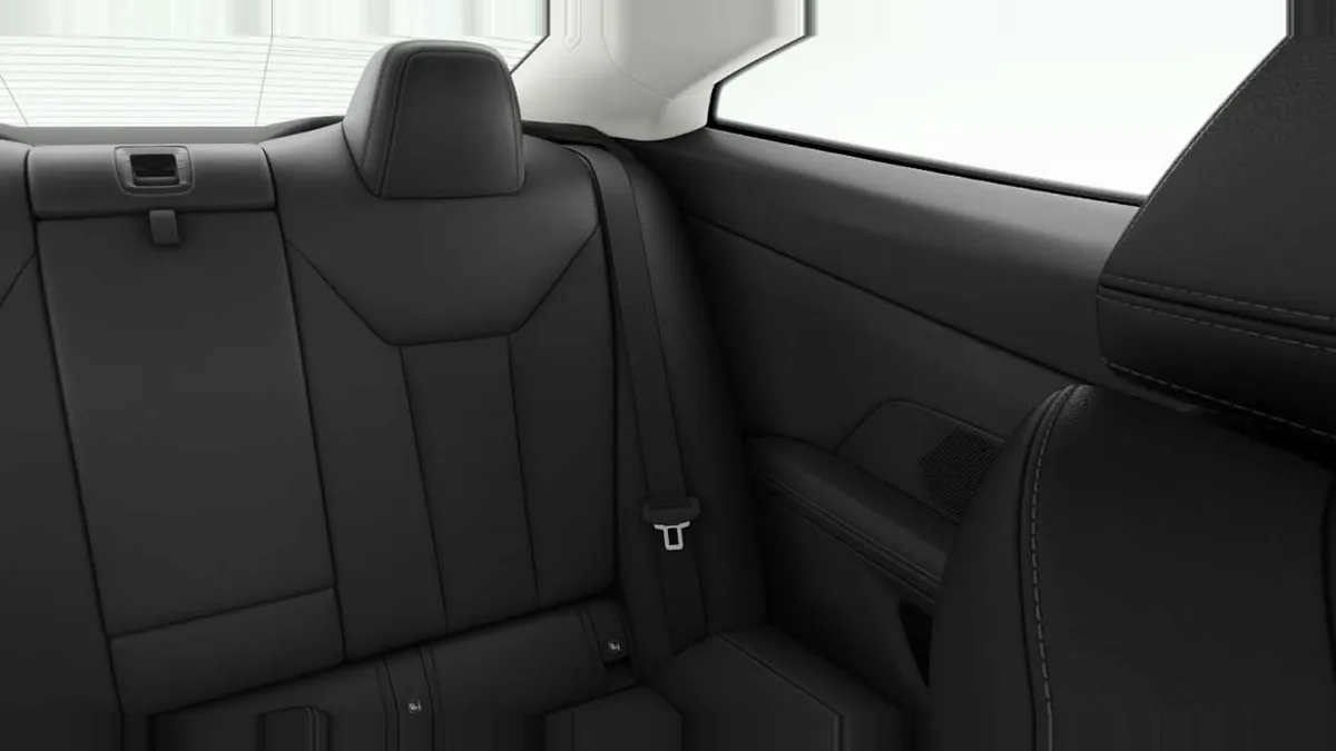 BMW Serie 4 420i Coupé de ocasión en renting — Trasera
