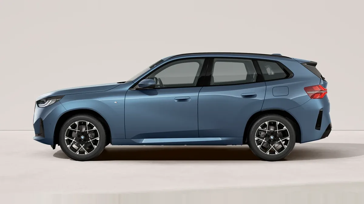 BMW X3 20d xDrive nuevo en renting — Lateral