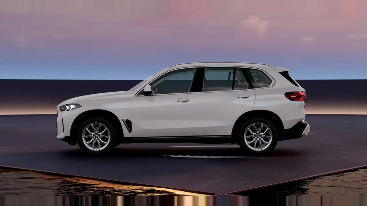 BMW X5 xDrive30d xLine nuevo en renting — vista 6