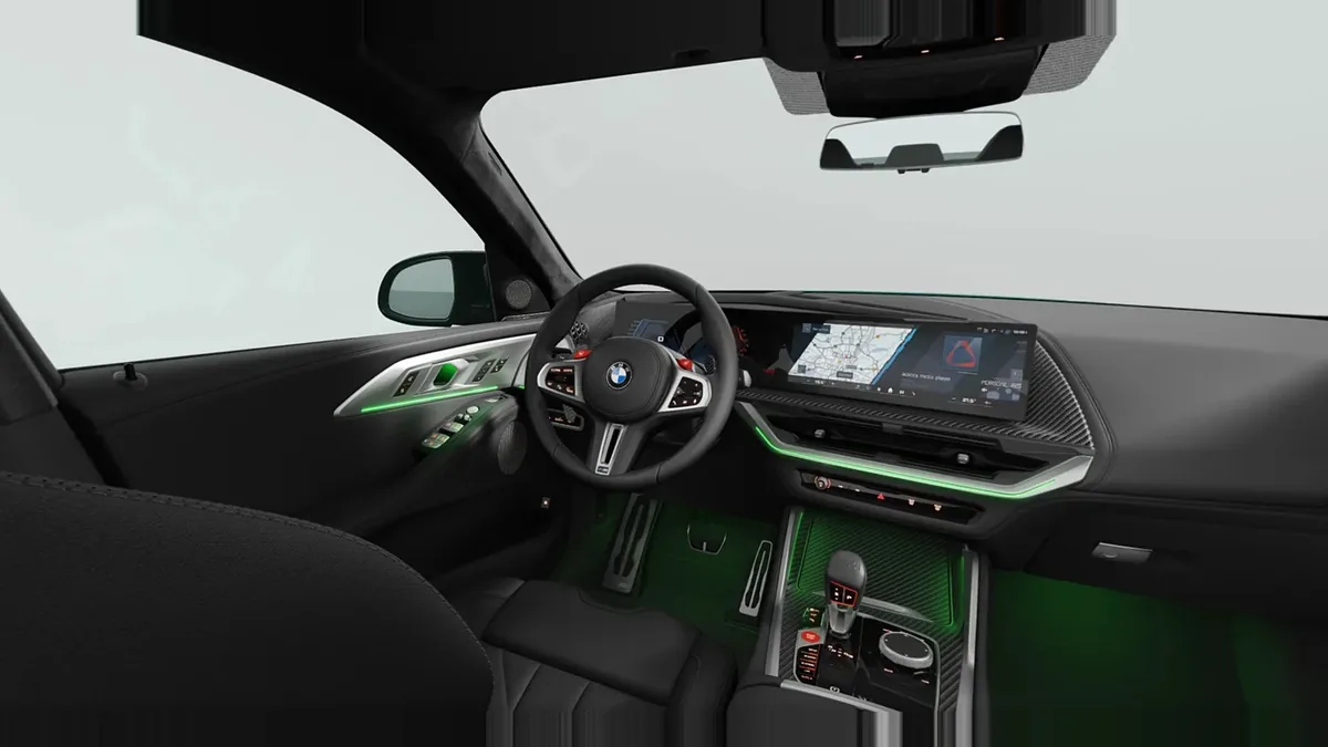 BMW XM 50e 350kW de ocasión en renting — Delantera