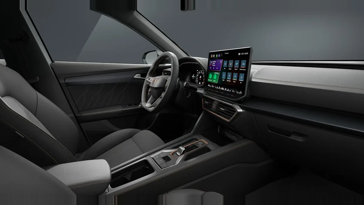 CUPRA Formentor eTSI 1.5 110kW (150CV) DSG 7vel. de ocasión en renting — Interior