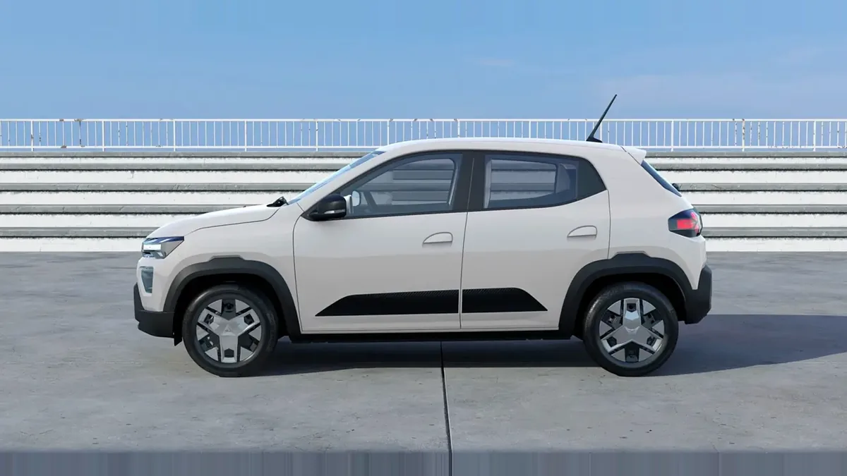 Dacia Spring Expression Electric 33kW (45CV) de ocasión en renting — Lateral