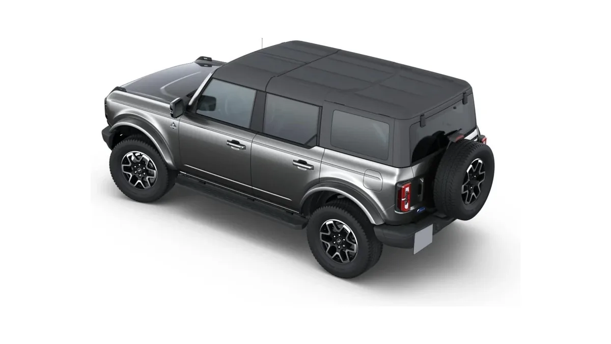 Ford Bronco Outer Banks 2.7 Ecoboost 335CV Automático 4x4 de ocasión en renting — Trasera