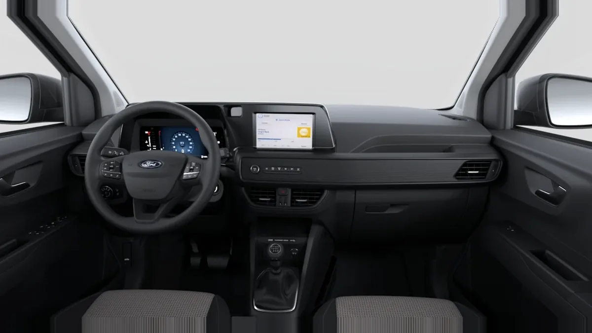 Ford TOURNEO COURIER KOMBI ECOBOOST 1.0 125CV nuevo en renting — Delantera