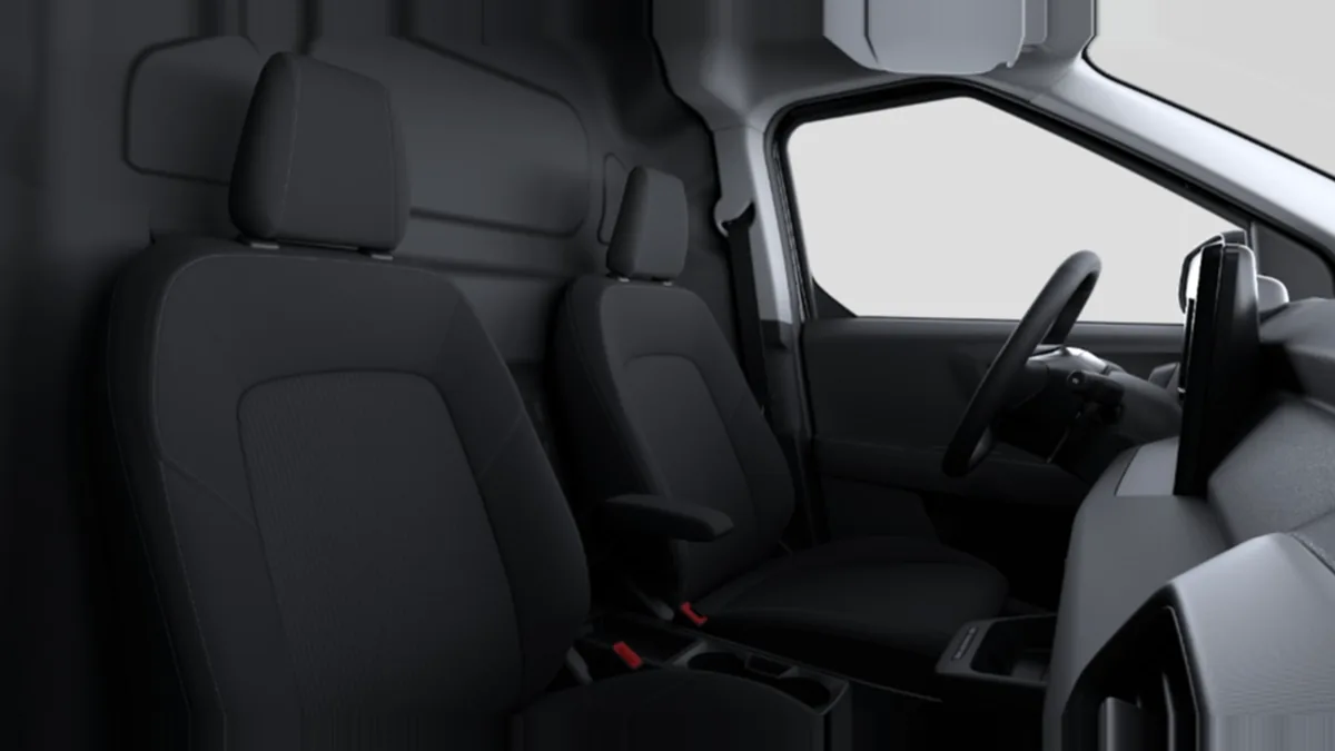 Ford Transit Courier Van Trend BEV 136cv Automática II de ocasión en renting — vista 6