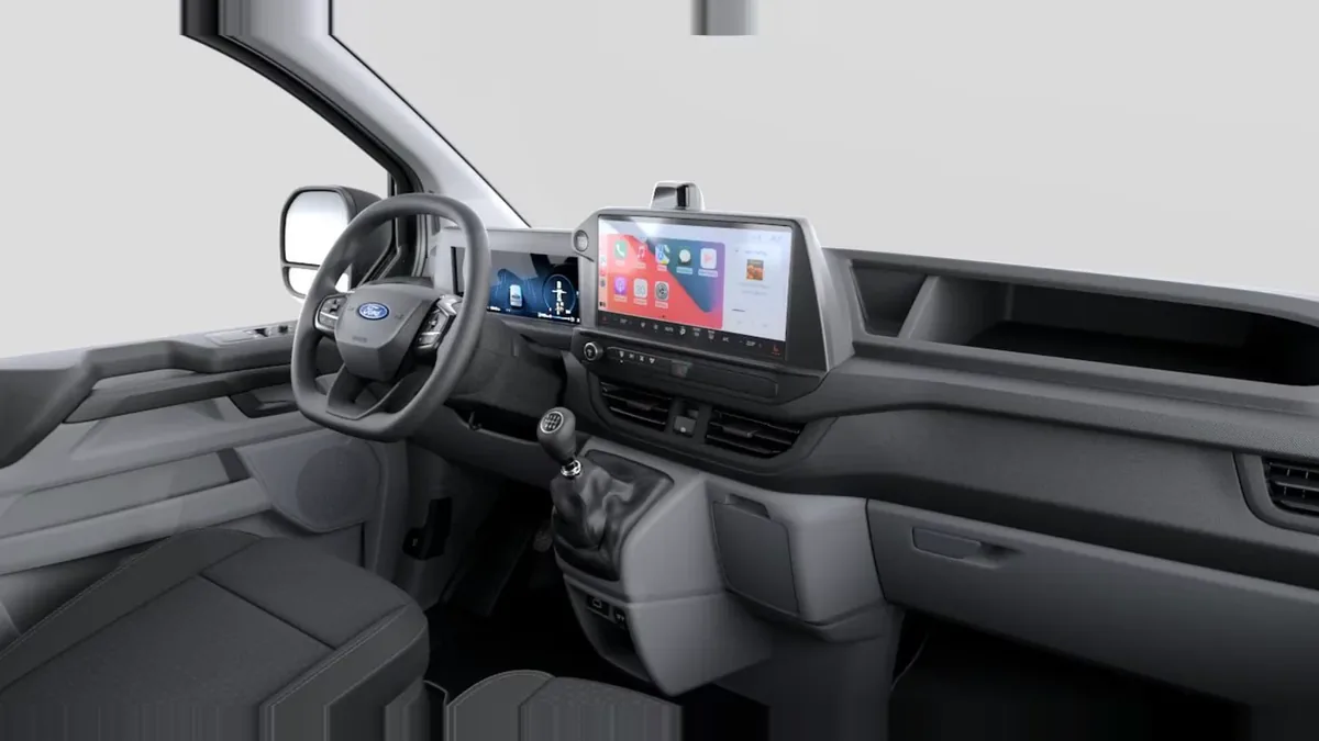 Ford TRANSIT CUSTOM Kombi 2.0 EcoBlue 100kW 320 L1 Trend de ocasión en renting — Delantera