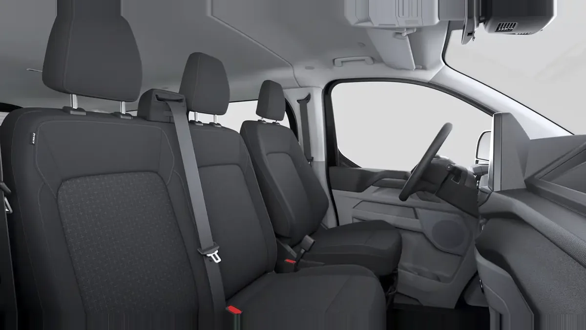 Ford Transit Custom Kombi 2.0 EcoBlue 136CV 320 L2 Trend II nuevo en renting — Interior