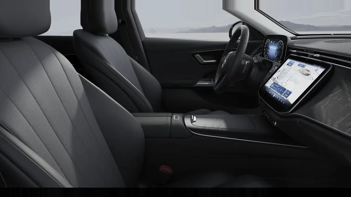 Mercedes-Benz Clase E 200 de ocasión en renting — Interior