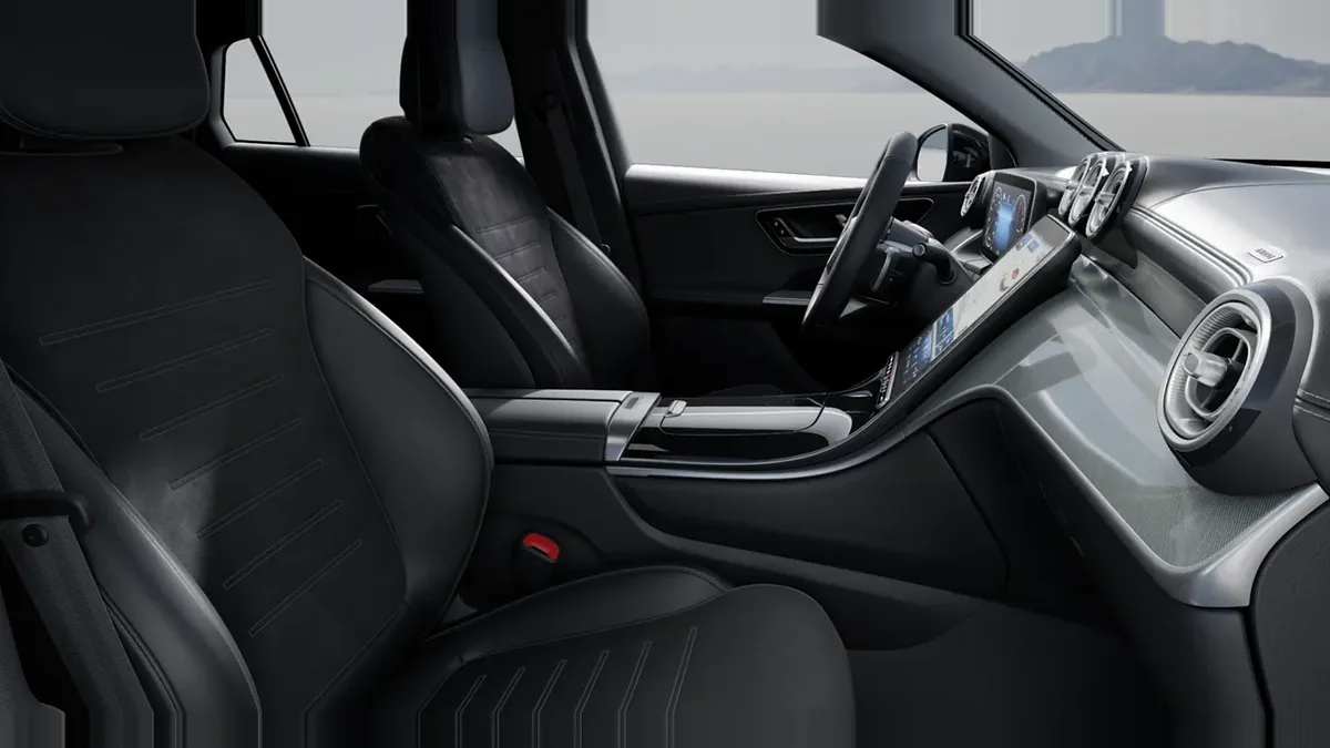 Mercedes-Benz GLC Coupé 300 de 4MATIC QS de ocasión en renting — Interior