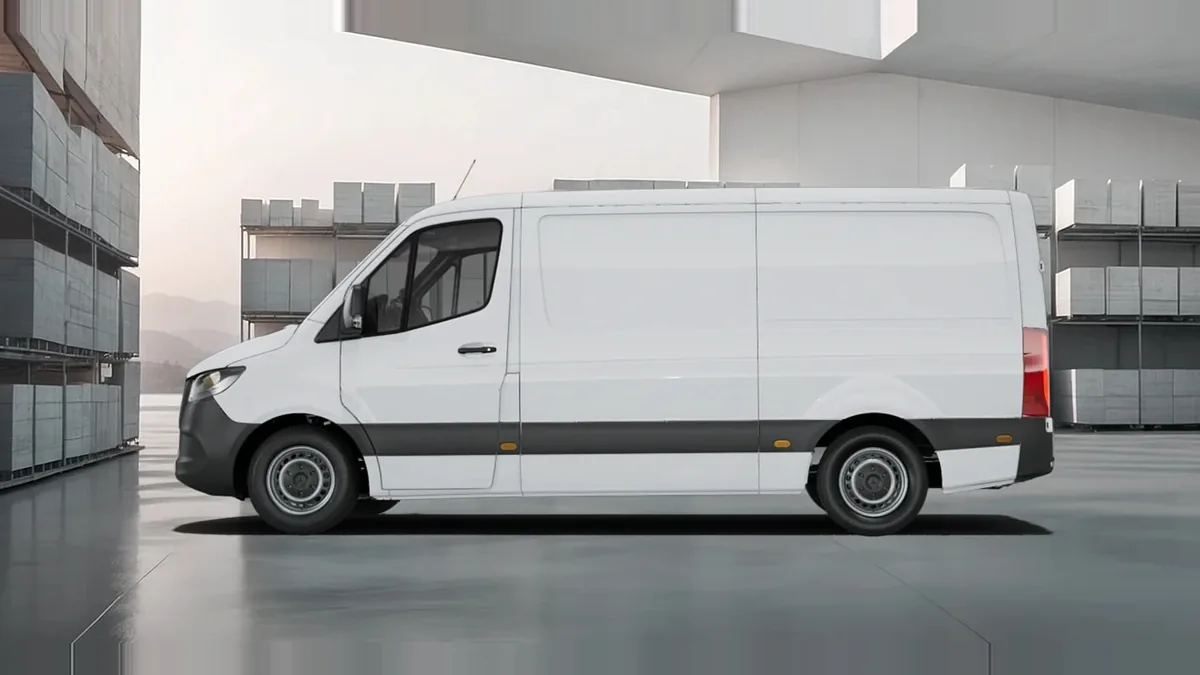 Mercedes-Benz Sprinter 315 CDI Medio Pro de ocasión en renting — Lateral