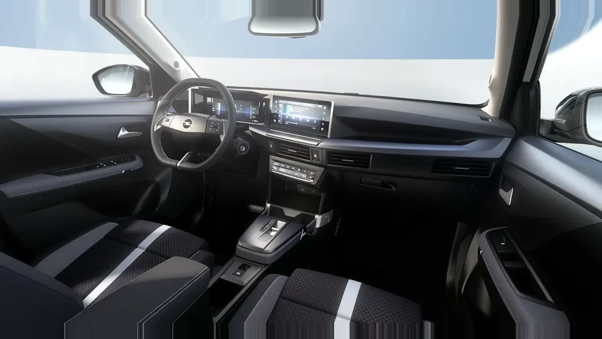 Opel Frontera GS 1.2T XHT Hybrid eDCT6 107kW S/S nuevo en renting — Delantera
