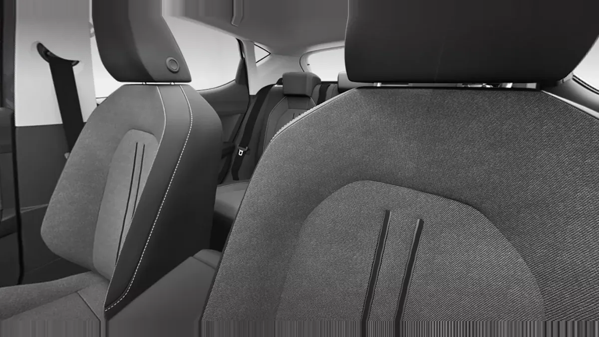 SEAT León 1.5 eTSI Style Fleet Pack nuevo en renting — Interior