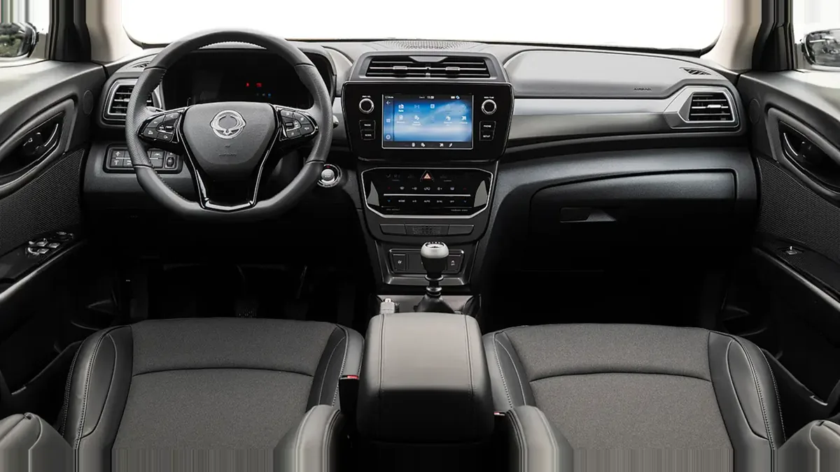 KGM Tívoli G15 Urban Plus 4x2 de ocasión en renting — vista 10