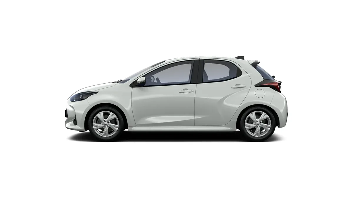 Toyota Yaris 120H 116CV Active nuevo en renting — Interior