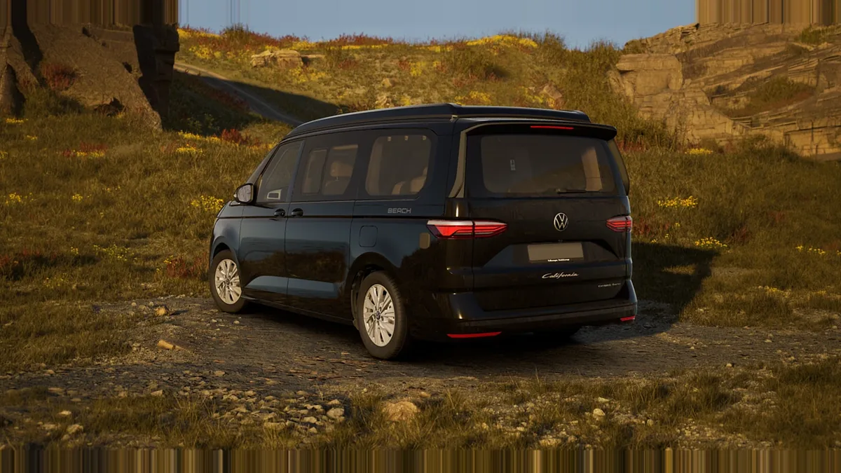 Volkswagen California Beach Tour 2.0 TDI 110kW (150CV) DSG de ocasión en renting — Trasera